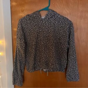 Girls Old Navy Leopard Print Crop Hoodie